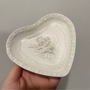 Vintage Cherub Heart-Shaped White Decorative Dish